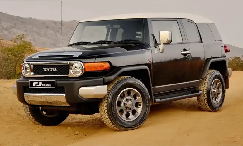معرفی کامل تویوتا FJ کروزر بررسی مدل های 2013 تا 2018 معرفی کامل تویوتا FJ کروزر بررسی مدل های 2013 تا 2018