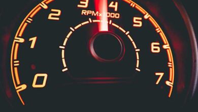 علت نوسان دور موتور خودرو؛ بررسی دلایل بالا و پایین شدن دور موتور