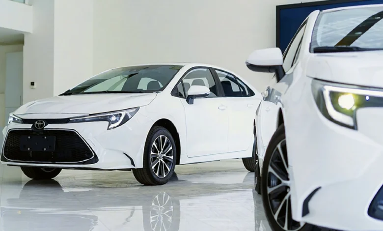 بررسی کامل تویوتا لوین هیبرید و لوین توربو (مقایسه قطعات موتوری و مصرفی)