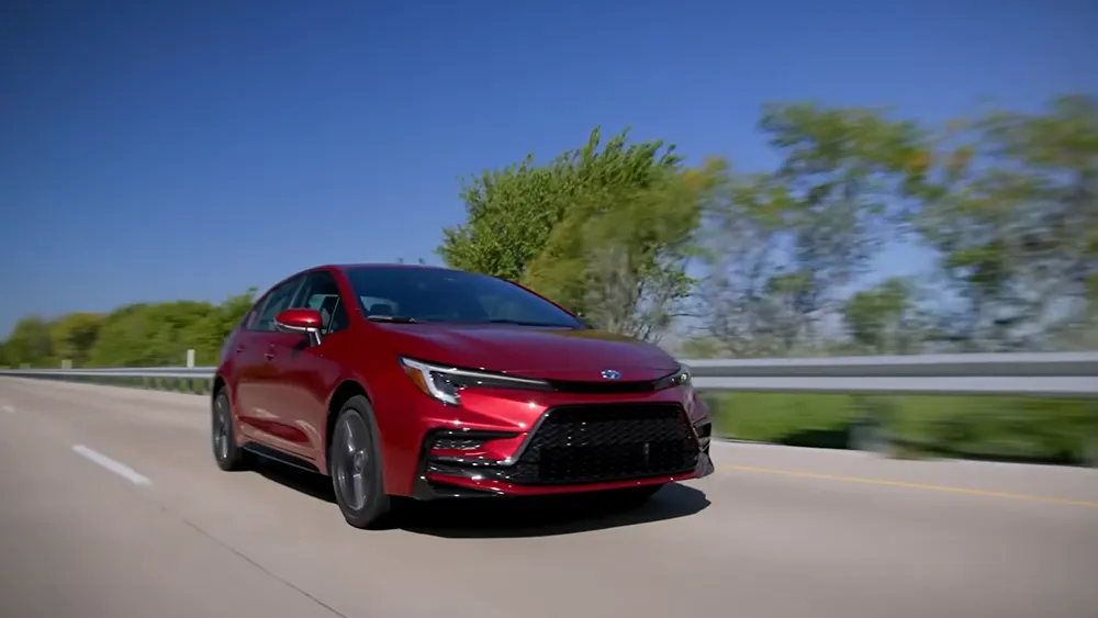 بررسی طراحی و مشخصات فنی تویوتا کرولا 2026