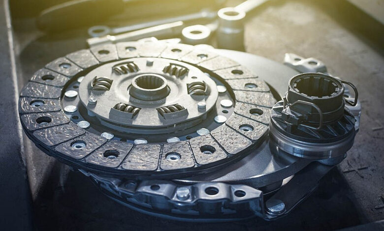 فلایویل چیست و چه وظیفه ای در خودرو دارد؟