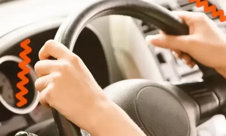 5 دلیل لرزش فرمان تویوتا کمری و راه‌حل‌های عیب‌یابی