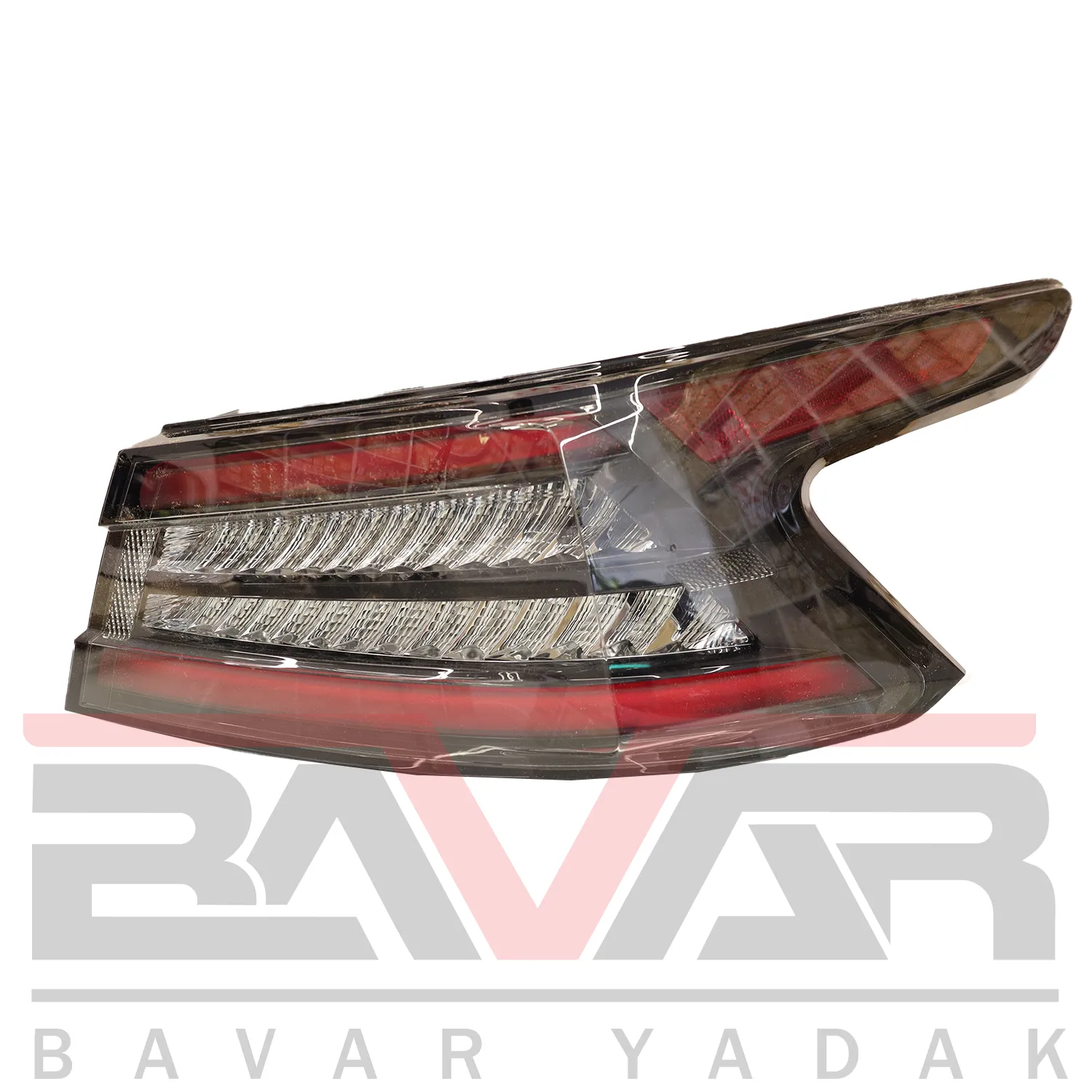 26550-9DJ0A چراغ روی گلگیر عقب راست نیسان ماکسیما سال 2023 - Image 1