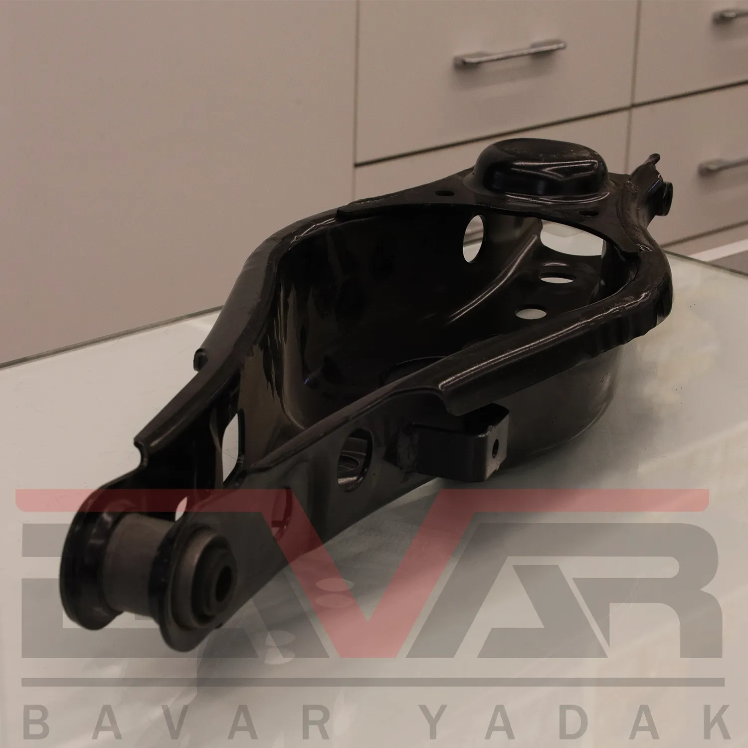 طبق عقب زیر فنرلول تویوتا RAV4 راوفور 2013 تا 2014