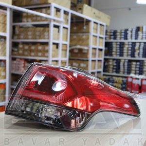 چراغ خطر راست روی گلگیر تویوتا راوفور RAV4 سال 2016 تا 2018 برند اصلی تویوتا GENUINE