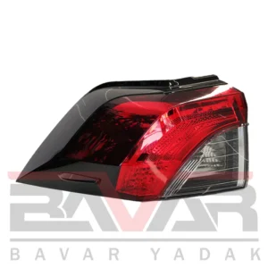چراغ چپ روی صندوق عقب تویوتا RAV4 سال 2025
