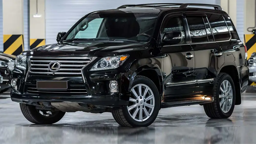 بررسی مشخصات فنی لکسوس LX570 | تاریخچه، مزایا و معایب، قیمت