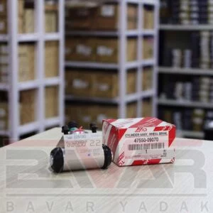 سیلندر چرخ عقب تویوتا هایلوکس شاسی بلند 2006 تا 2018 برند اصلی GENUINE