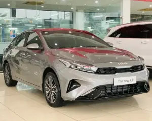 کیا لیست خودروها معرفی و بررسی کیا K3